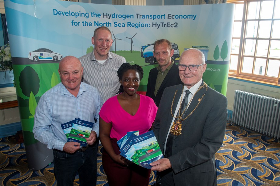 From left to right: Chris Ashe - atene KOM, Freek Apperloo - Province of Drenthe, Sandra Omondi - Smart HyAware, Michel Doornbos - City of Groningen, Dr David Cameron - Lord Provost of Aberdeen City Council